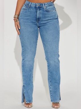 Women's High-Rise Light Blue Straight Jeans